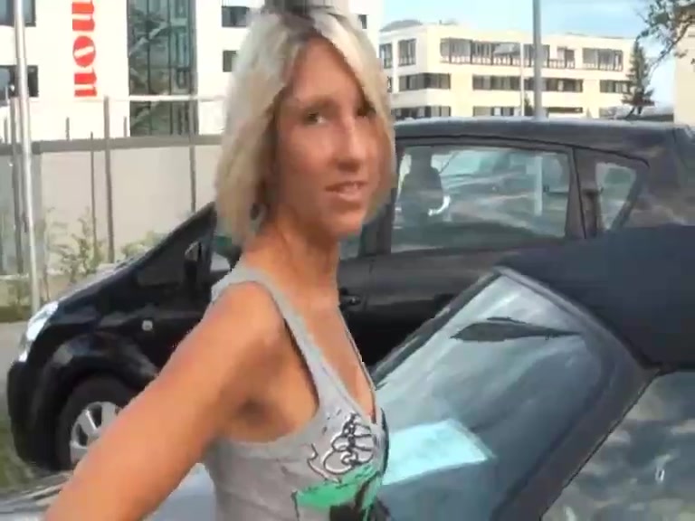 Amateur German Blonde - Oral sex outdoor with hot German blonde